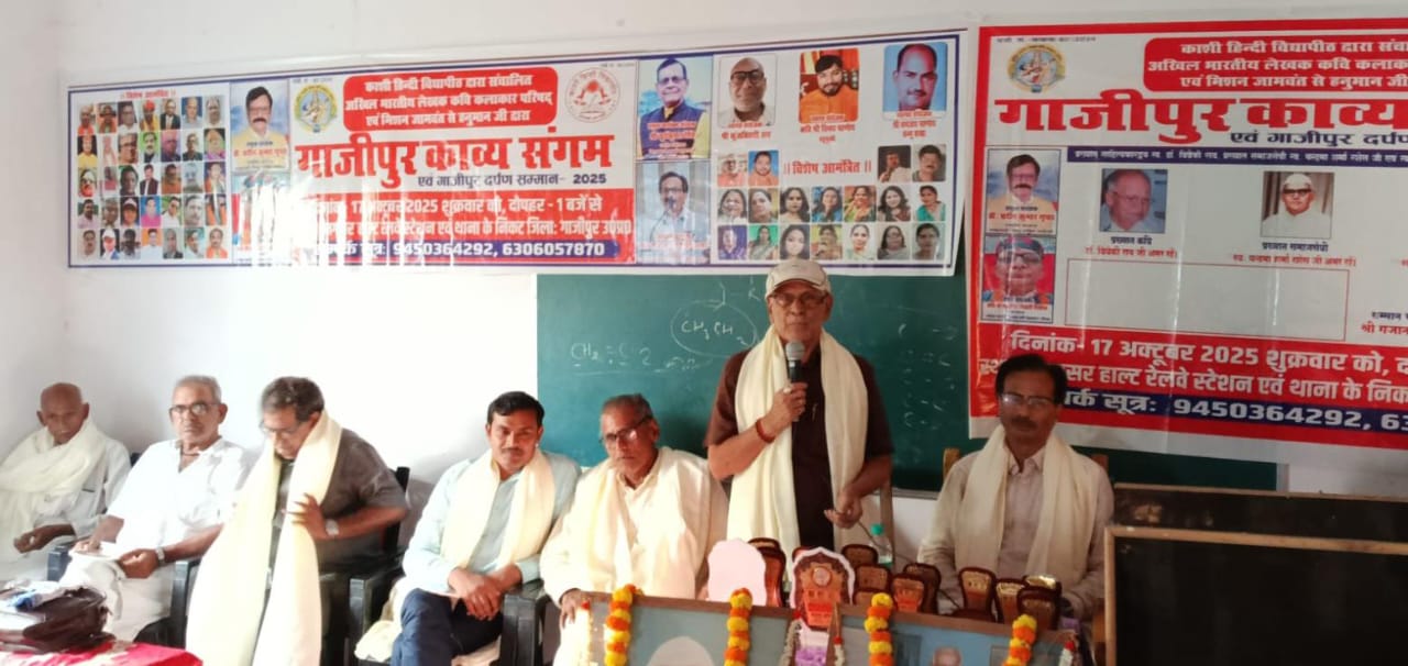 फूलों सा व्यवहार