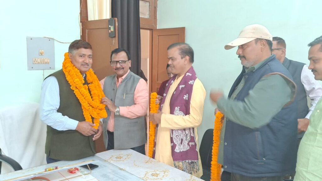 संस्कृत विश्वविद्यालय में